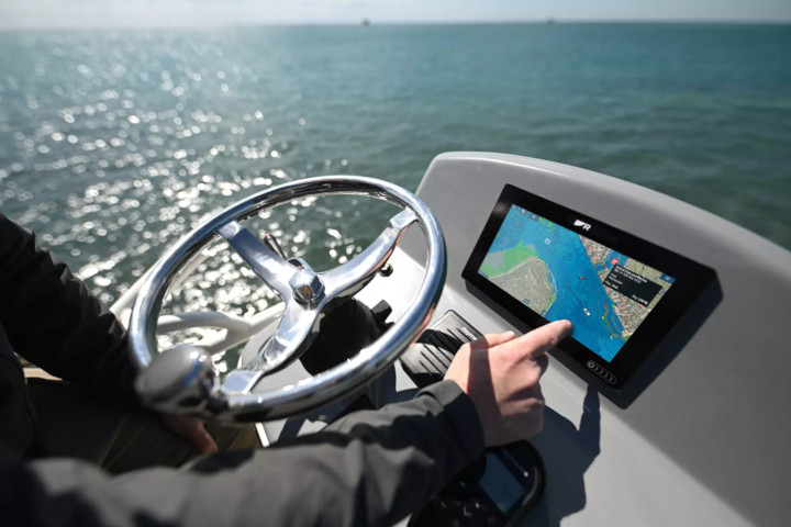 Raymarine LightHouse 4.10.142 Raymarine LightHouse 4.10.142